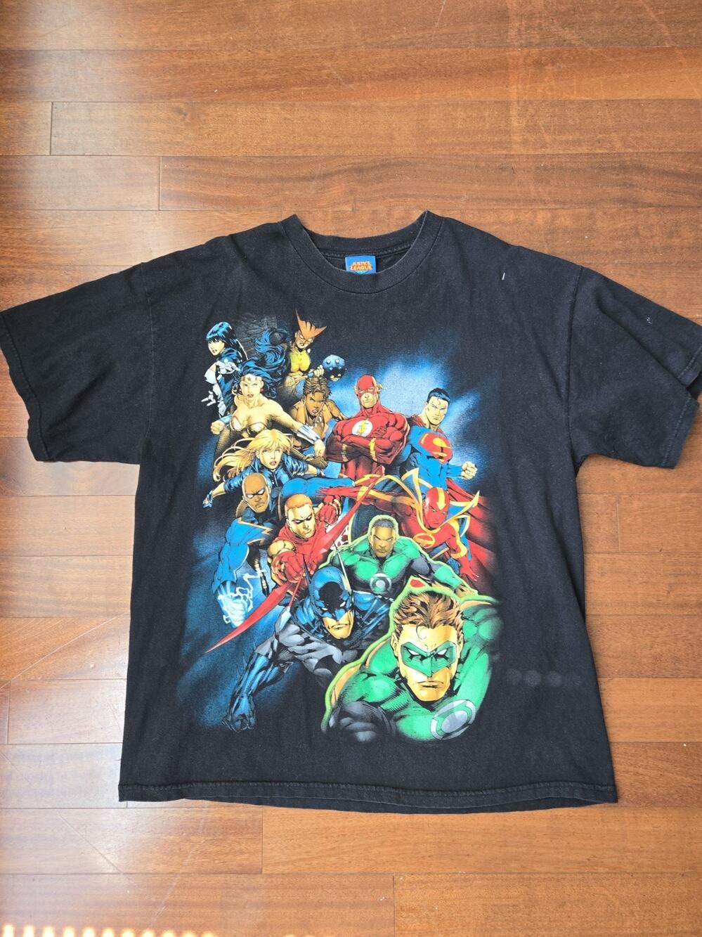 Vintage Y2K Justice League Men's DC Comics Character T-Shirt (Xl) All Over Print